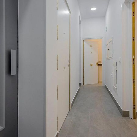 Suara Apartamentos 2 Мадрид Екстериор снимка