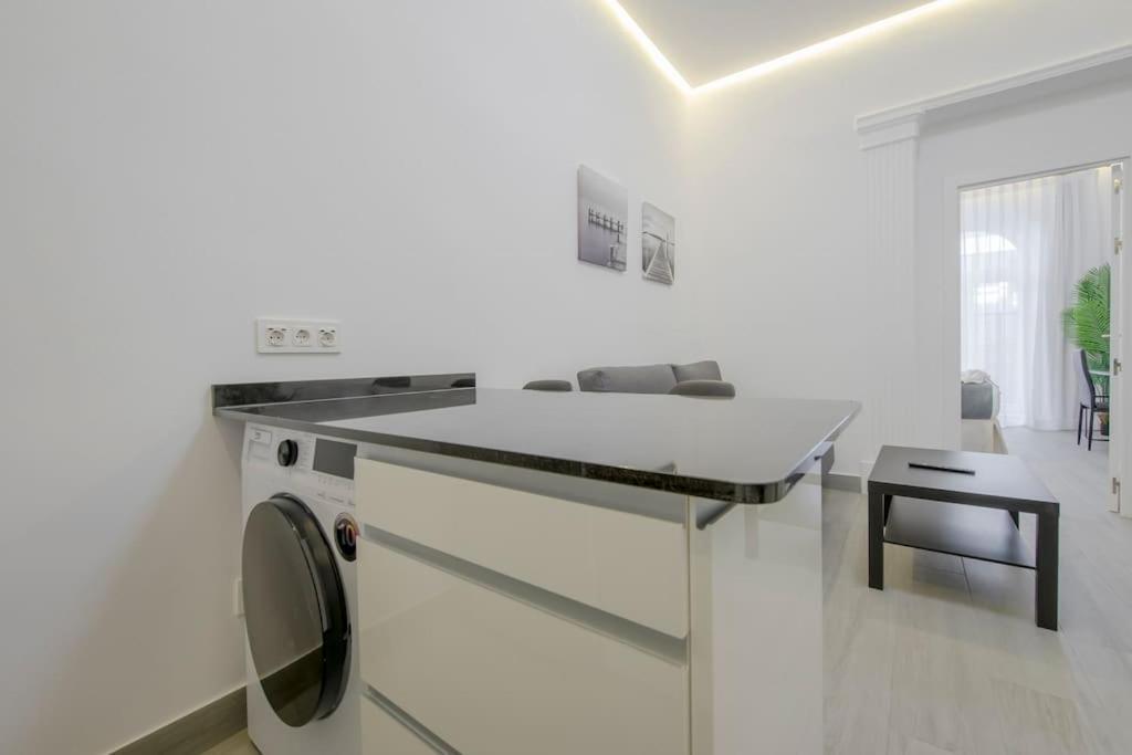 Suara Apartamentos 2 Мадрид Екстериор снимка