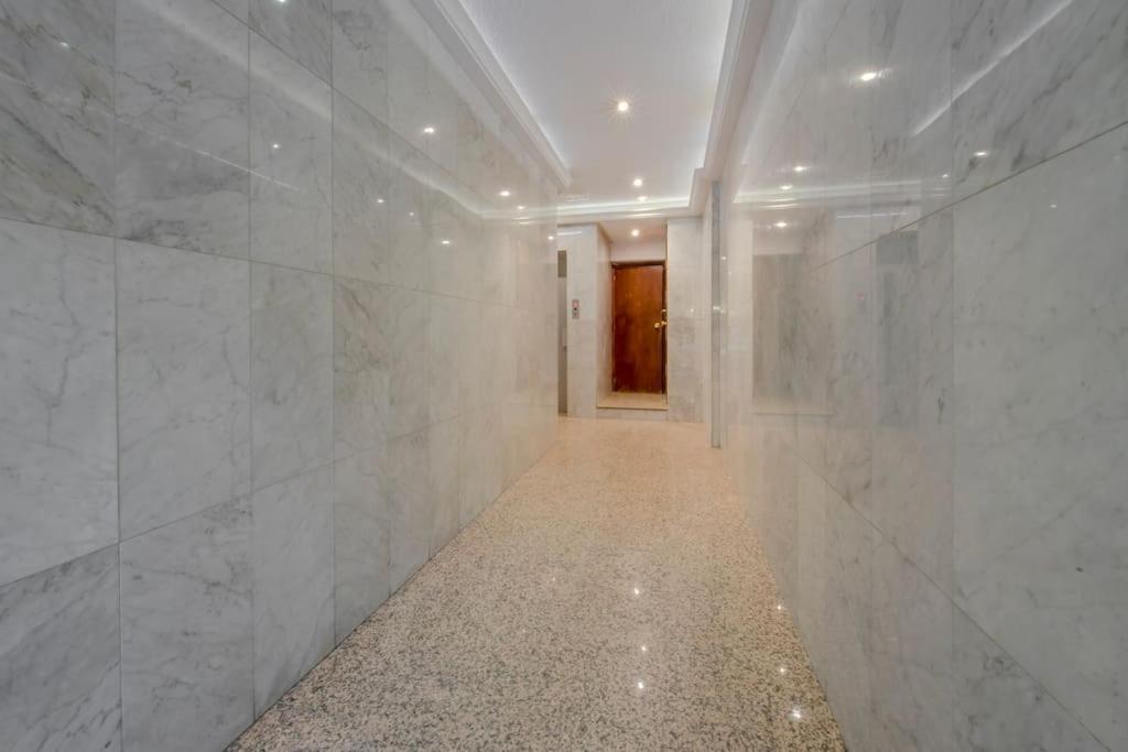 Suara Apartamentos 2 Мадрид Екстериор снимка