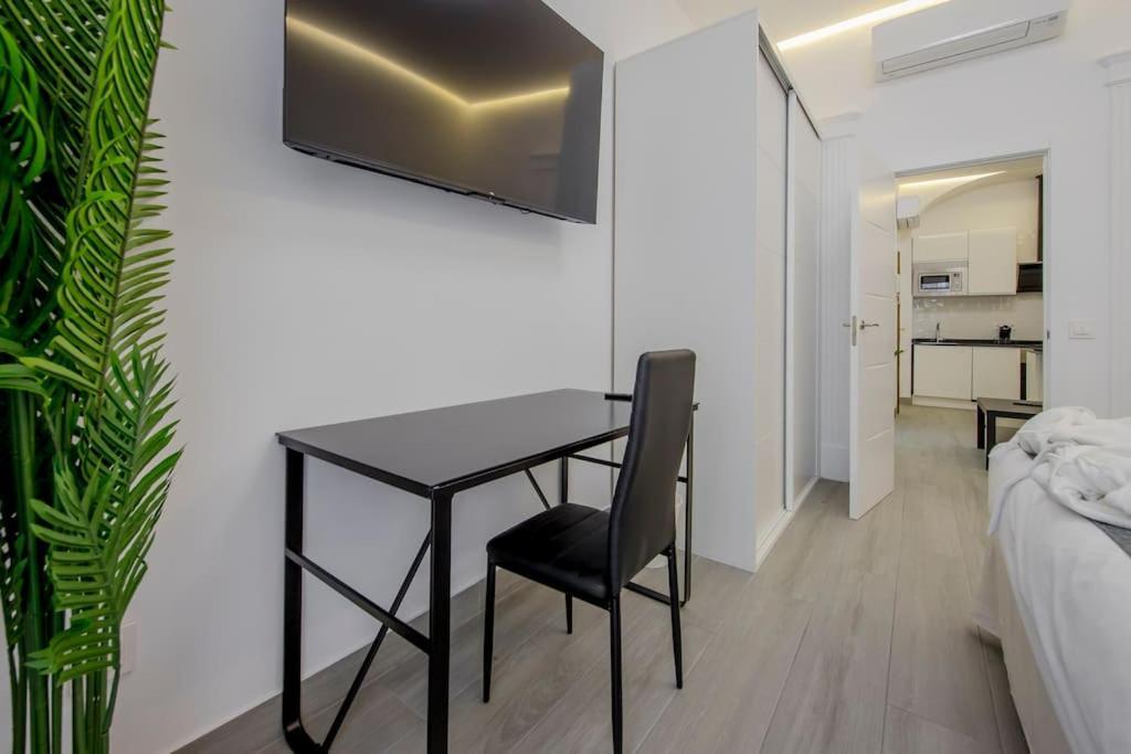 Suara Apartamentos 2 Мадрид Екстериор снимка